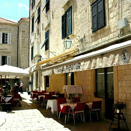 Apartments Adriana Flora Ντουμπρόβνικ Εξωτερικό φωτογραφία